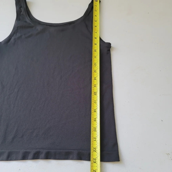 Chicos Tank Top Solid Black Sleeveless Nylon/Spand Shirt Chicos Sz 2 2 Womens L - Picture 5 of 7